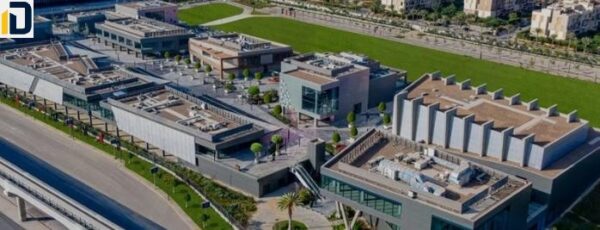 مول ايست تاون سوديك التجمع الخامس Mall Eastown Sodic New Cairo مول يضم الوحدات الإدارية والتجارية بأفضل سعر، وموقع حيوي.